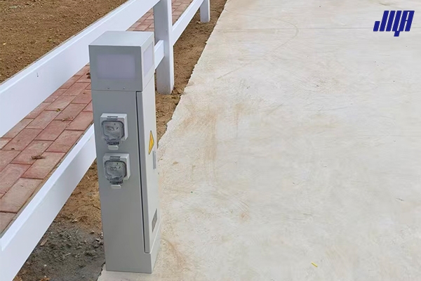 南能集團(tuán)三五九旅紀(jì)念館房車營地充電站 | 極亞智能房車營地水電樁落地實(shí)景